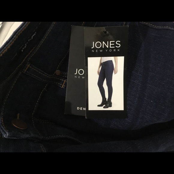 Jones New York Denim - New - Stretch Skinny Jeans Jones New York Size-12